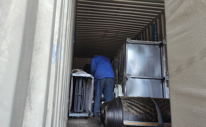 顆粒機(jī)生產(chǎn)線裝車(chē)完成 顆粒機(jī)生產(chǎn)線裝車(chē)完成