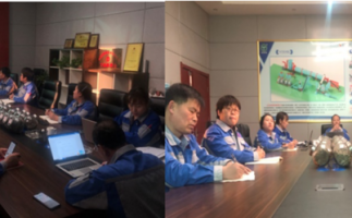 努力工作，健康生活，艾灸培訓(xùn)中